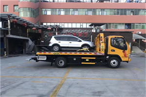 金寨汽车紧急补胎换胎救援